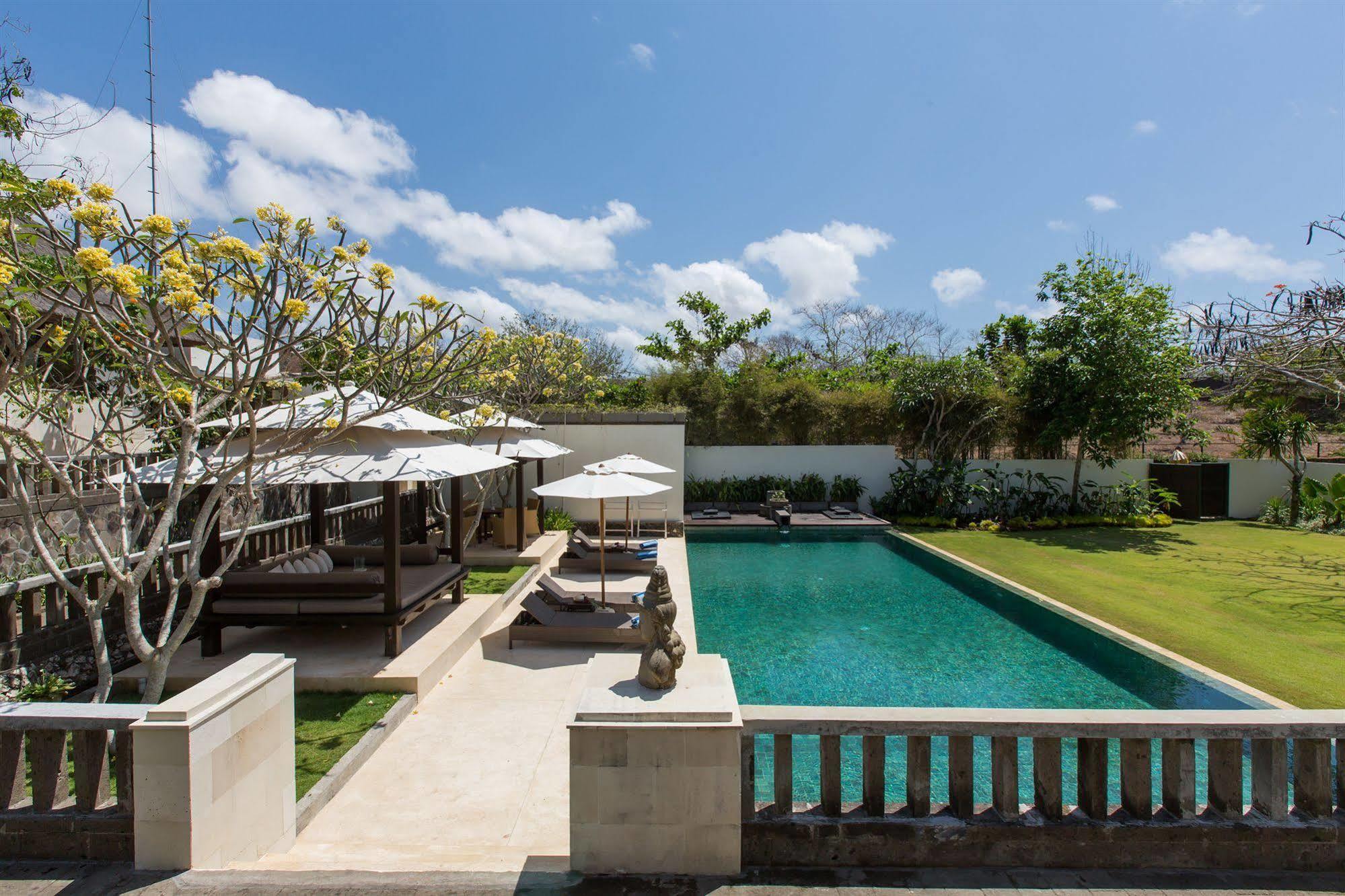 Villa Karang Putih อูงาซัน ภายนอก รูปภาพ