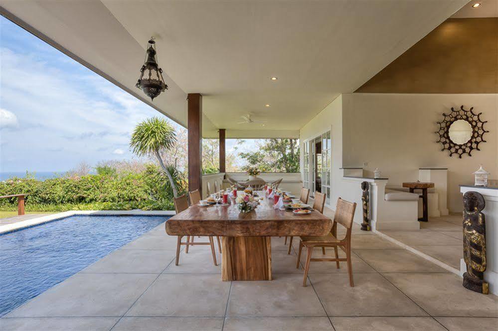 Villa Karang Putih อูงาซัน ภายนอก รูปภาพ