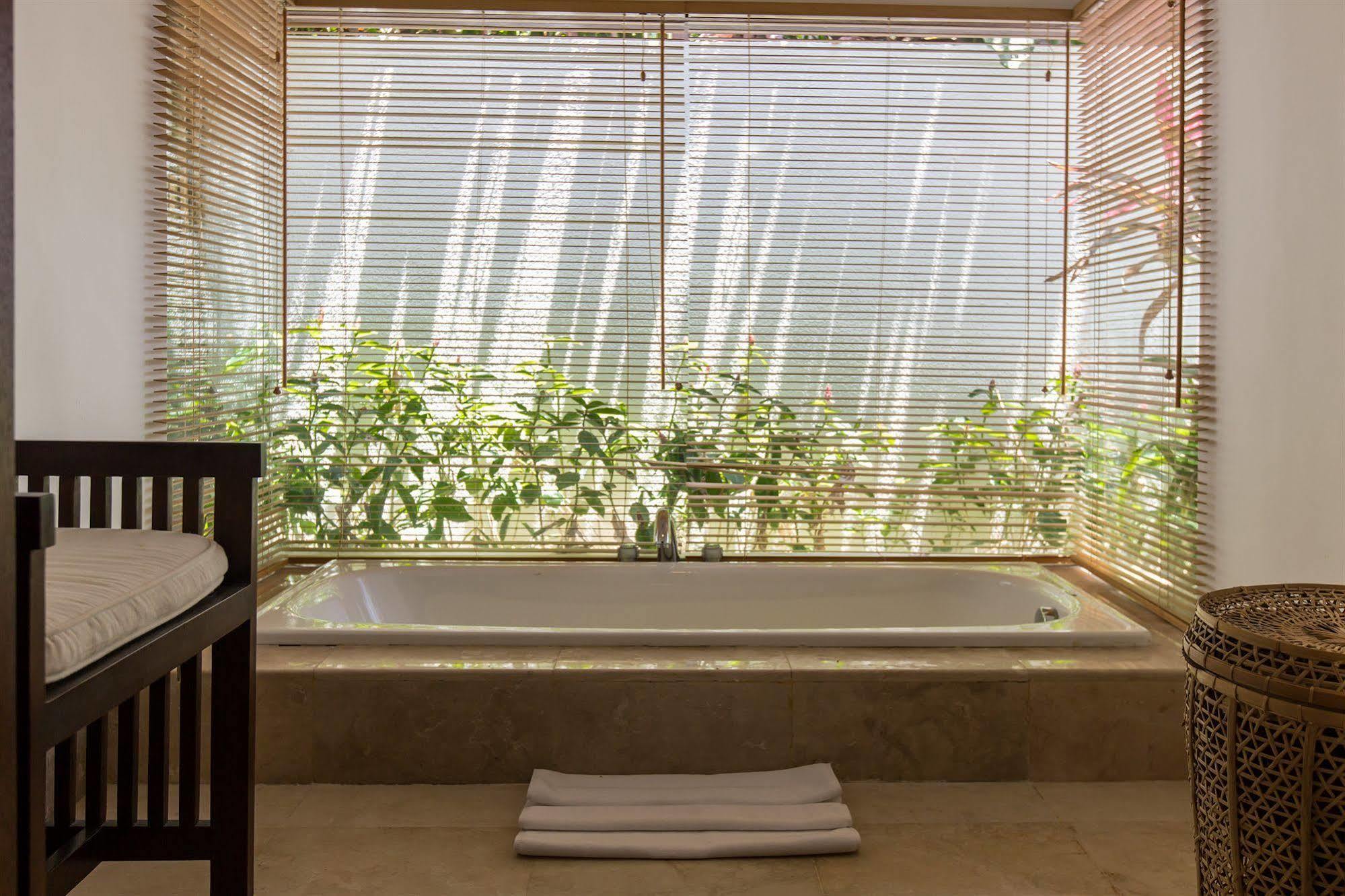 Villa Karang Putih อูงาซัน ภายนอก รูปภาพ