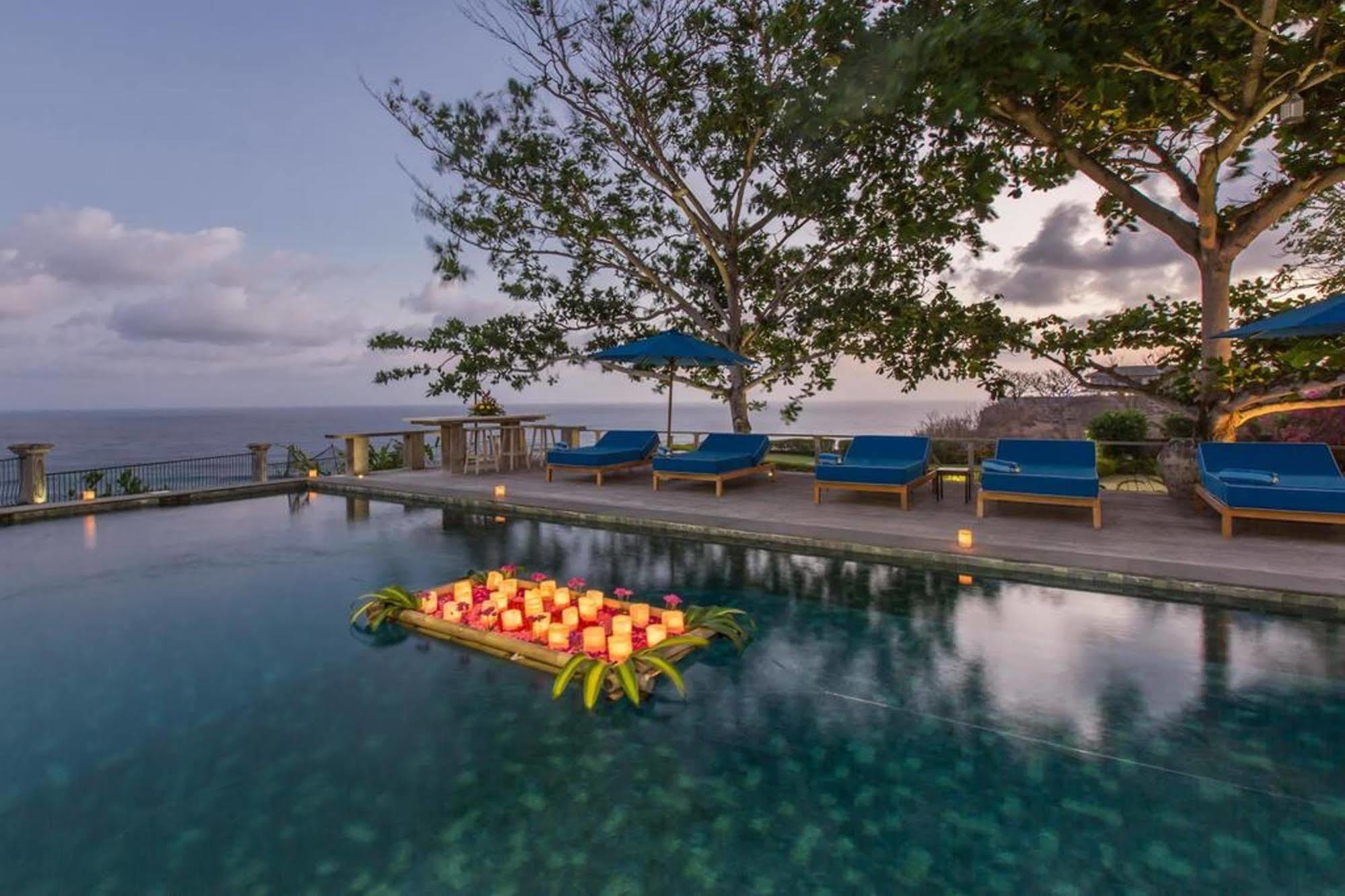 Villa Karang Putih อูงาซัน ภายนอก รูปภาพ