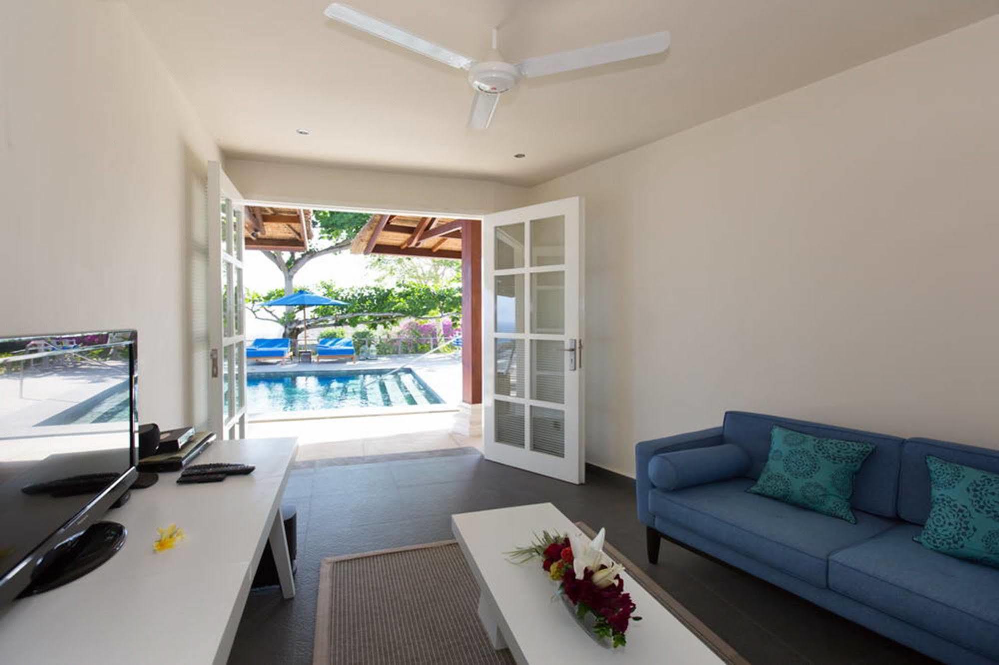 Villa Karang Putih อูงาซัน ภายนอก รูปภาพ